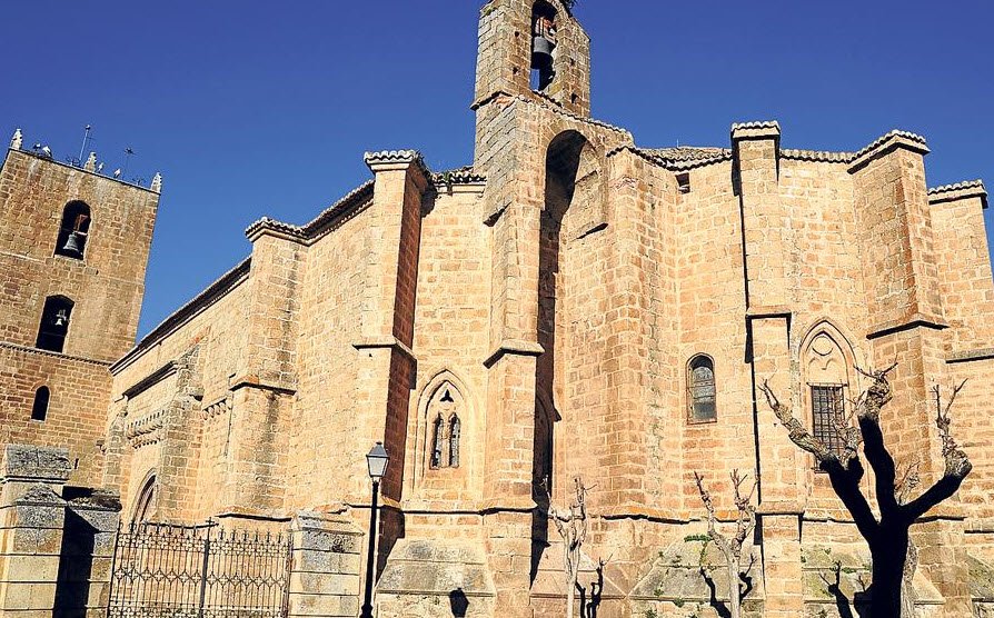 Castillo de Valdecorneja, Spain